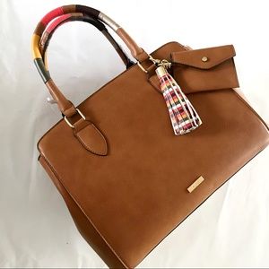 NWT Aldo Purse multicolor strap. Big bag
